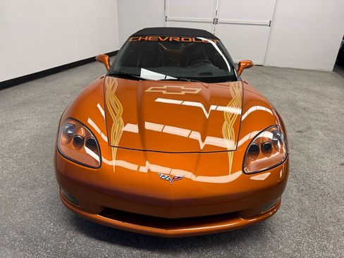 Used 2007 Chevrolet Corvette Convertible w/ Preferred Equipment Group RWD image 31