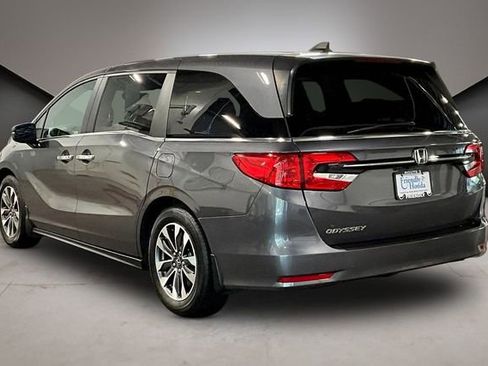 Used 2023 Honda Odyssey EX-L image 4