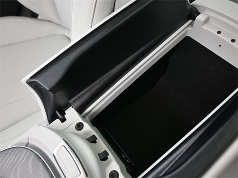 Used 2022 Mercedes-Benz E 350 E 350 image 9