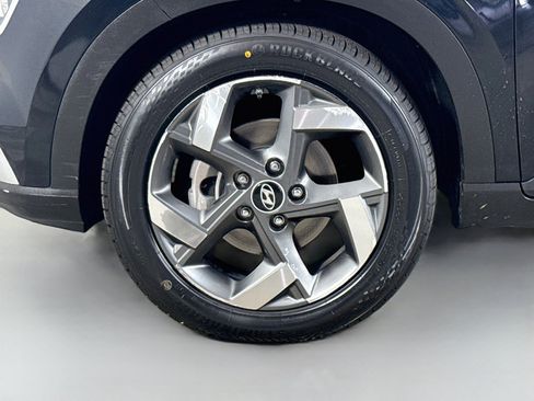 Used 2023 Hyundai Venue SEL FWD image 38