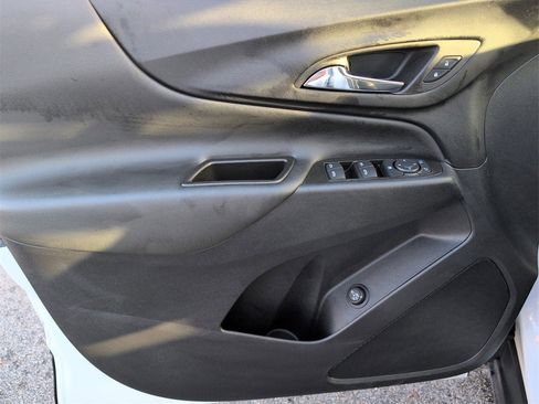 Certified 2023 Chevrolet Equinox LT image 11