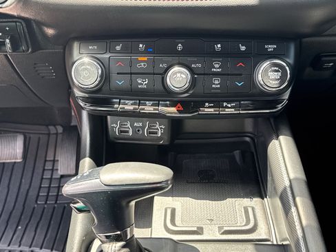 Used 2023 Dodge Durango R/T AWD/4WD image 13