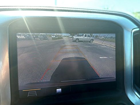 Used 2019 Chevrolet Silverado 1500 LT w/ Texas Edition RWD image 8