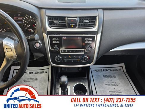 Used 2017 Nissan Altima 2.5 SR w/ Midnight Edition Package image 15