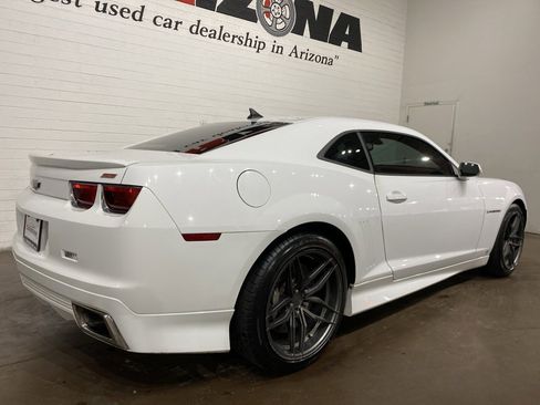 Used 2010 Chevrolet Camaro SS w/ RS Package image 3