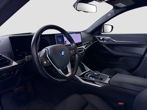 Used 2024 BMW i4 xDrive40i image 13