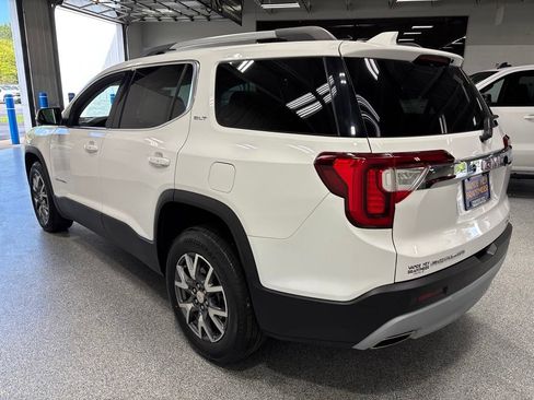 Used 2023 GMC Acadia SLT AWD/4WD image 5