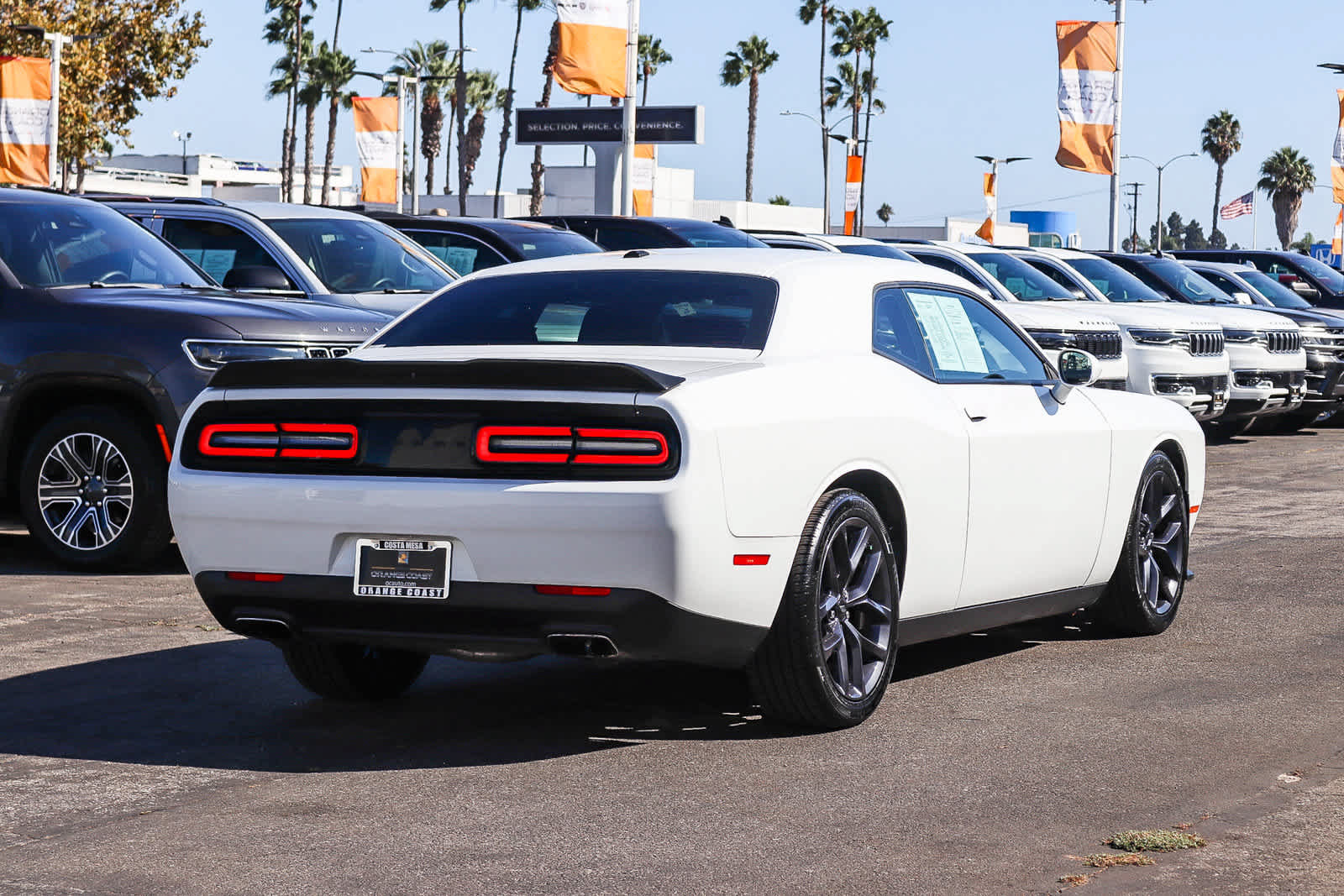 Used 2023 Dodge Challenger GT w/ Blacktop Package RWD image 4