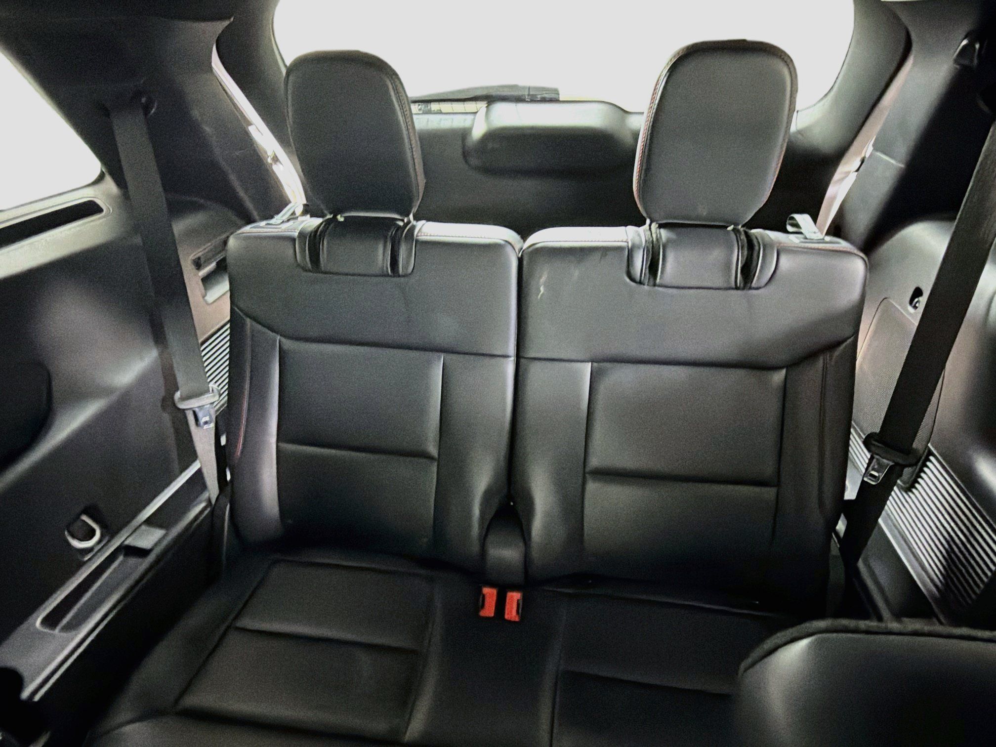 Used 2025 Ford Explorer ST-Line AWD/4WD image 28