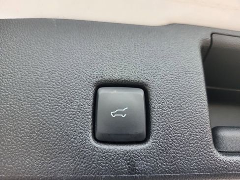 Used 2023 Ford Escape Active image 36