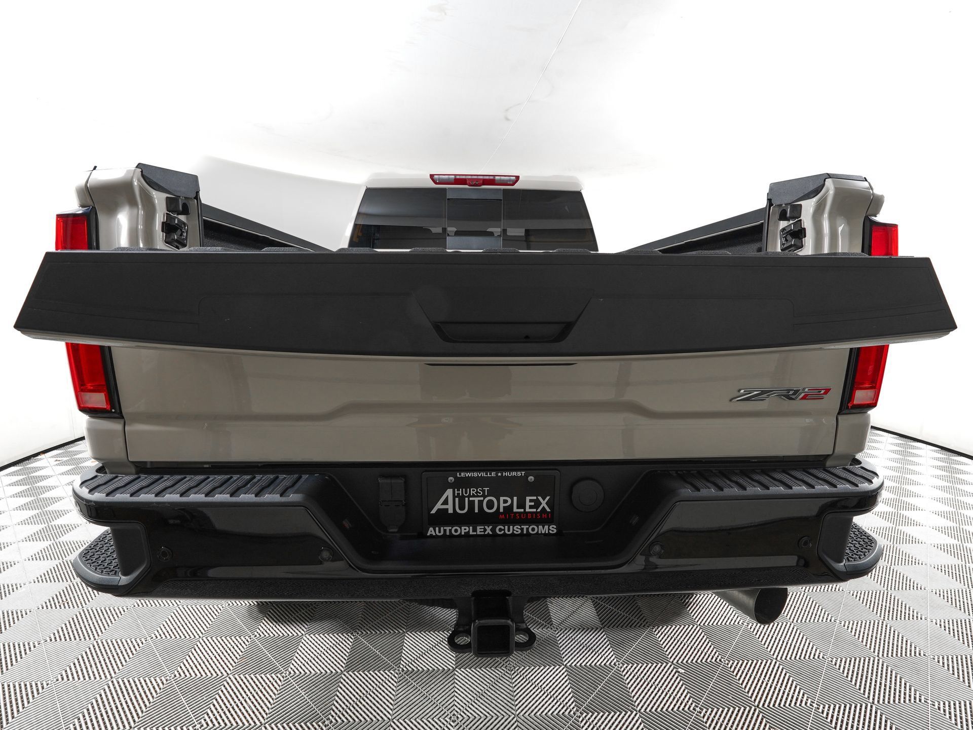 Used 2026 Chevrolet Silverado 2500 ZR2 AWD/4WD image 6