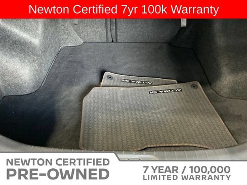 Used 2023 Nissan Altima 2.5 SR FWD image 19
