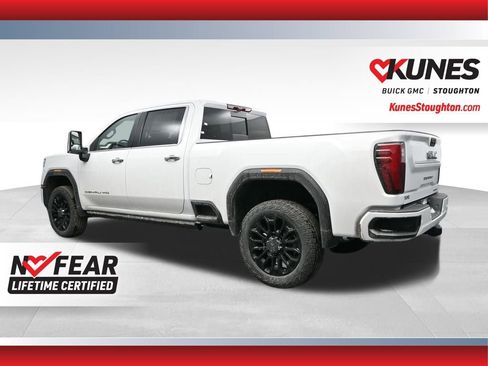 New 2026 GMC Sierra 2500 Denali w/ Denali Reserve Package image 6
