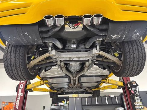 Used 2004 Chevrolet Corvette Convertible w/ Preferred Equipment Group RWD image 15