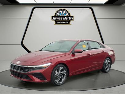 Used 2025 Hyundai Elantra Limited