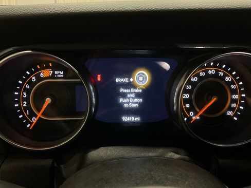 Used 2023 Jeep Wrangler Sport image 15