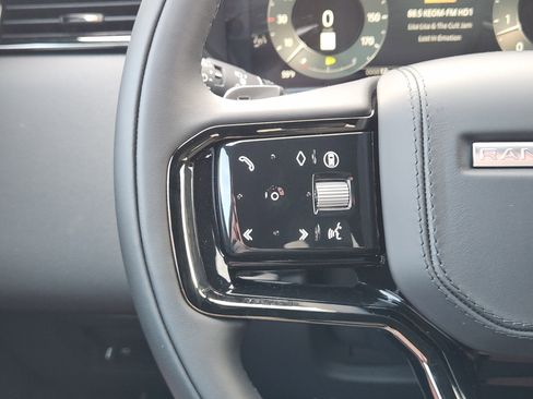 New 2026 Land Rover Range Rover Velar Dynamic SE image 28