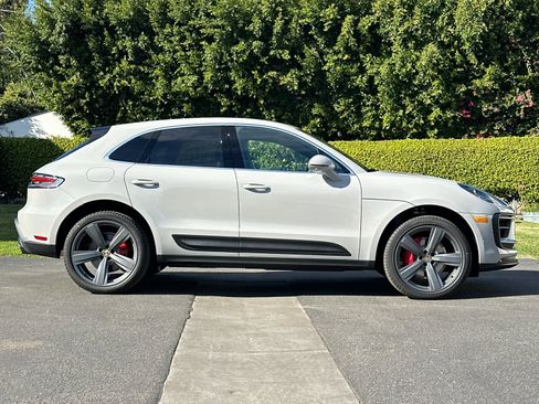 New 2026 Porsche Macan S AWD/4WD image 9