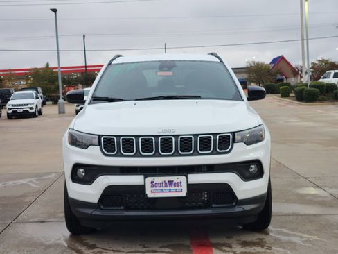 New 2026 Jeep Compass Latitude image 6