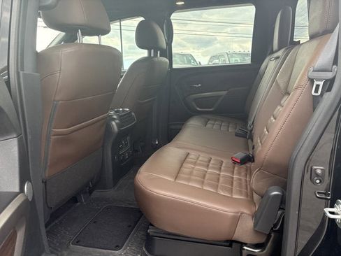 Used 2023 Nissan Titan Platinum Reserve w/ Moonroof Package image 9