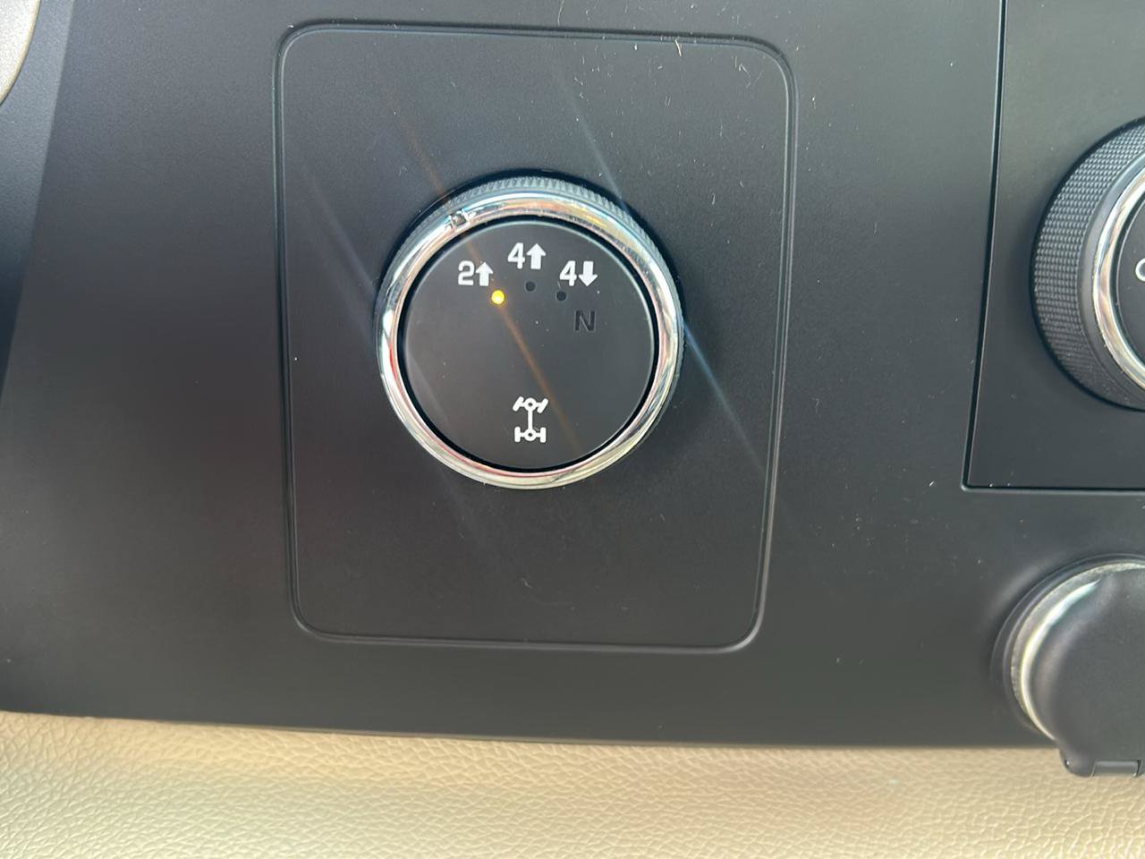Used 2013 GMC Sierra 2500 SLE w/ Convenience Package AWD/4WD image 17