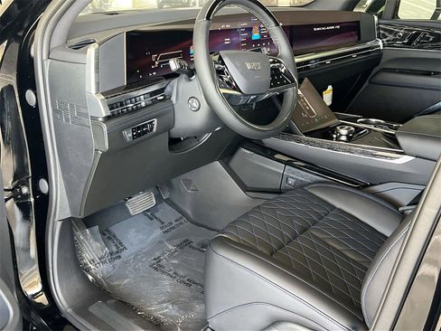 New 2026 Cadillac Escalade IQ Luxury 1 image 9