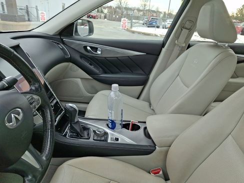 Used 2014 INFINITI Q50 Premium w/ Leather Seating Package image 3
