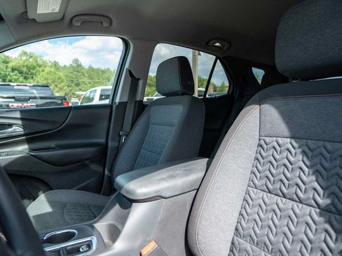 Used 2022 Chevrolet Equinox LT FWD image 12