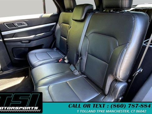 Used 2017 Ford Explorer XLT w/ Equipment Group 202A AWD/4WD image 25
