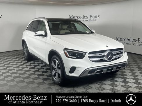Used 2022 Mercedes-Benz GLC 300 image 1