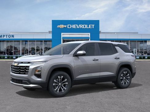 New 2027 Chevrolet Equinox LT w/ Convenience Package II FWD image 2