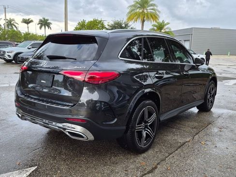 Used 2024 Mercedes-Benz GLC 300 4MATIC image 5