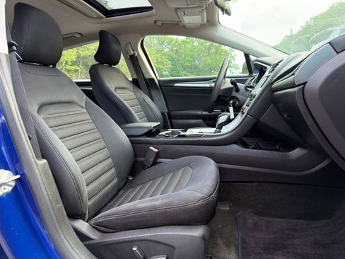 Used 2015 Ford Fusion SE FWD image 14