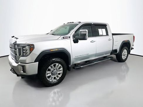 Used 2020 GMC Sierra 2500 Denali w/ Denali Ultimate Package image 3