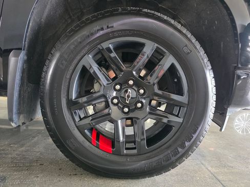 Used 2024 Chevrolet Silverado 1500 RST w/ Redline Edition AWD/4WD image 28