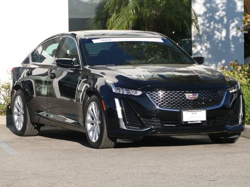 Certified 2023 Cadillac CT5 Luxury w/ Sun And Sound Package image 8