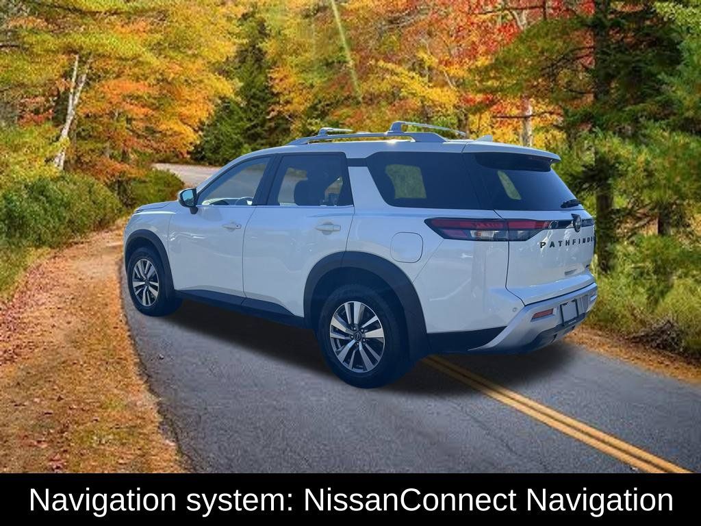 Certified 2023 Nissan Pathfinder SL w/ Black Appearance Package AWD/4WD image 11