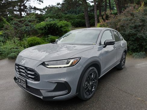 New 2026 Honda HR-V Sport image 4