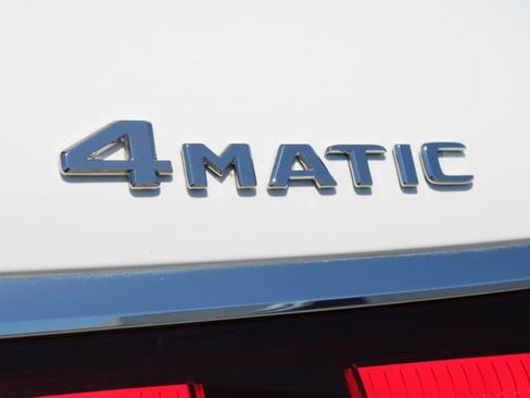 Used 2025 Mercedes-Benz GLS 450 4MATIC image 6