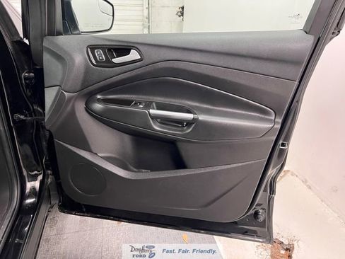 Used 2018 Ford Escape SEL image 37