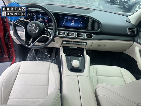 Used 2025 Mercedes-Benz GLE 350 4MATIC w/ AMG Line Exterior image 30