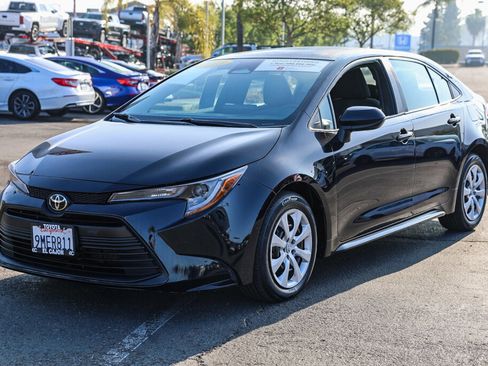 Certified 2023 Toyota Corolla LE image 20