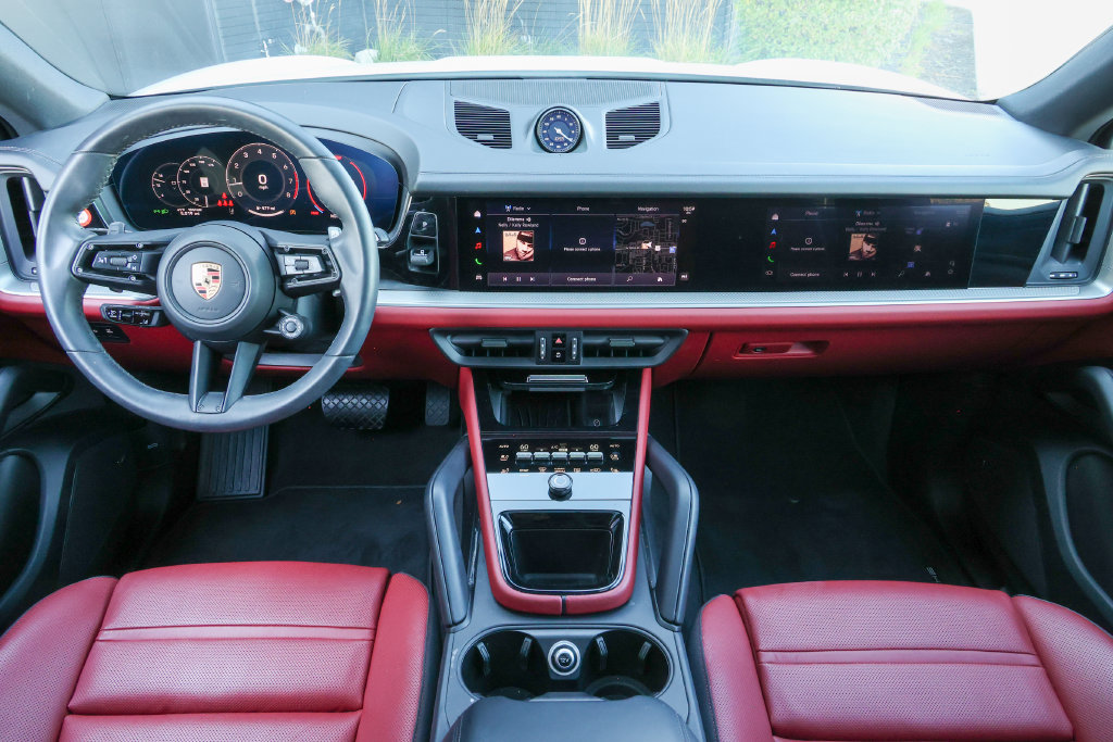 Certified 2026 Porsche Cayenne Coupe AWD/4WD image 47