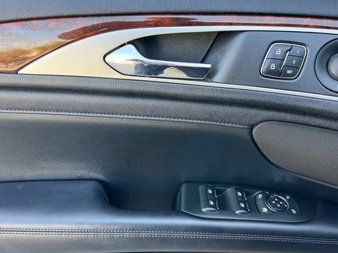 Used 2019 Lincoln MKZ Reserve w/ Reserve Plus Package FWD image 14