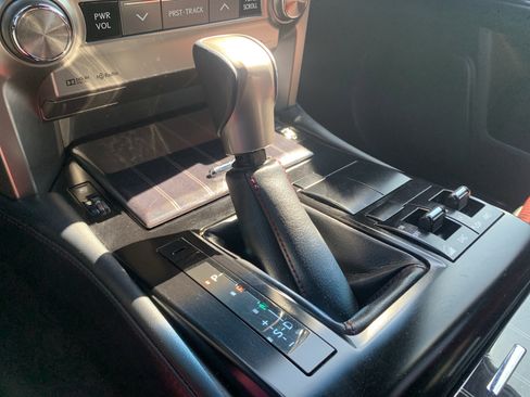 Used 2021 Lexus GX 460 Premium image 26