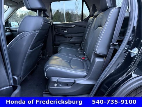 Certified 2025 Honda Pilot Elite image 38