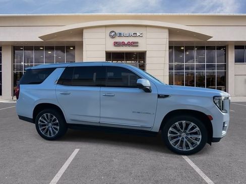 Certified 2022 GMC Yukon Denali image 17