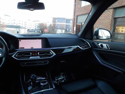 Used 2019 BMW X5 xDrive40i image 27