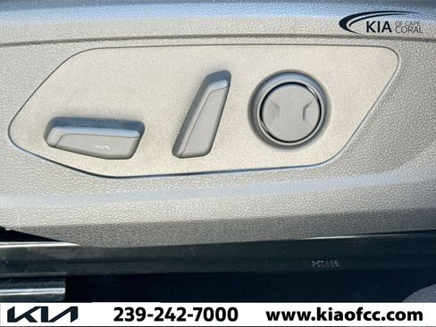 New 2026 Kia Sportage EX image 24