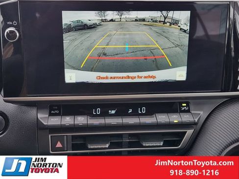 Used 2025 Toyota Camry SE w/ Multimedia Upgrade Package image 20